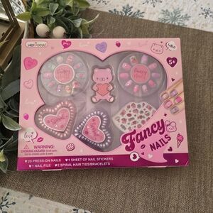 Kiss Fancy Nails Set - Pink and Red